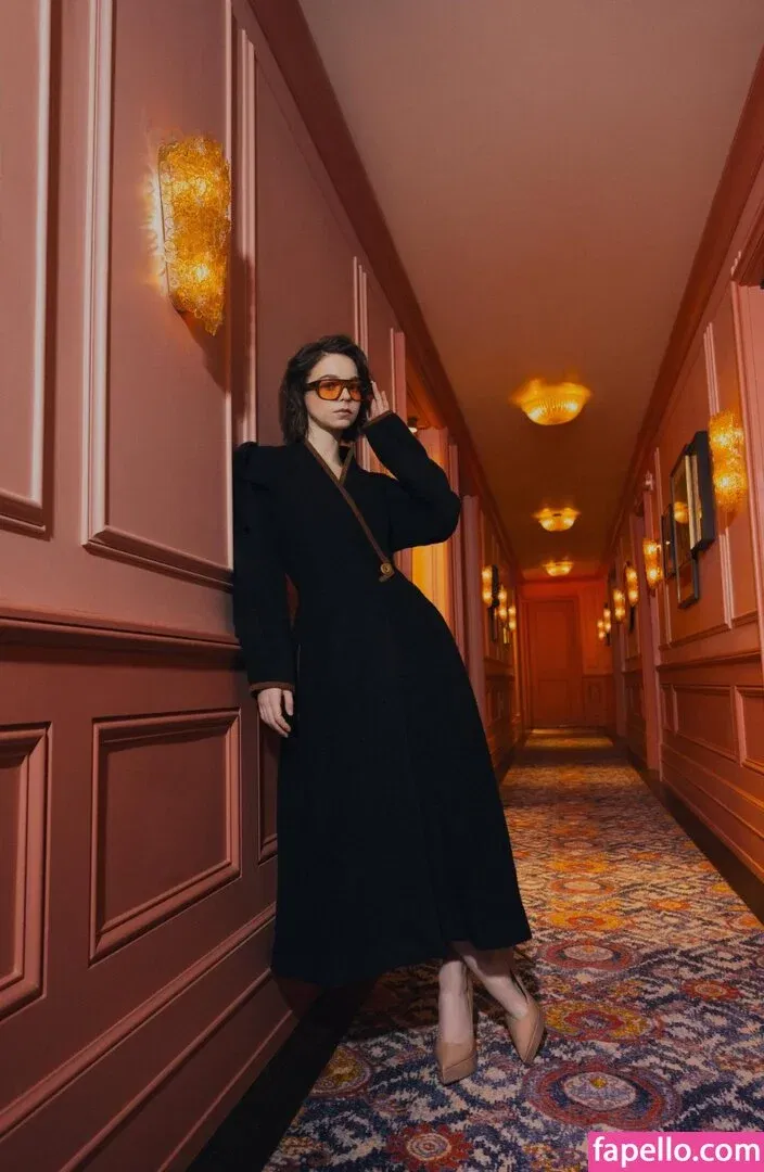 Emma Myers Onlyfans Photo Gallery 