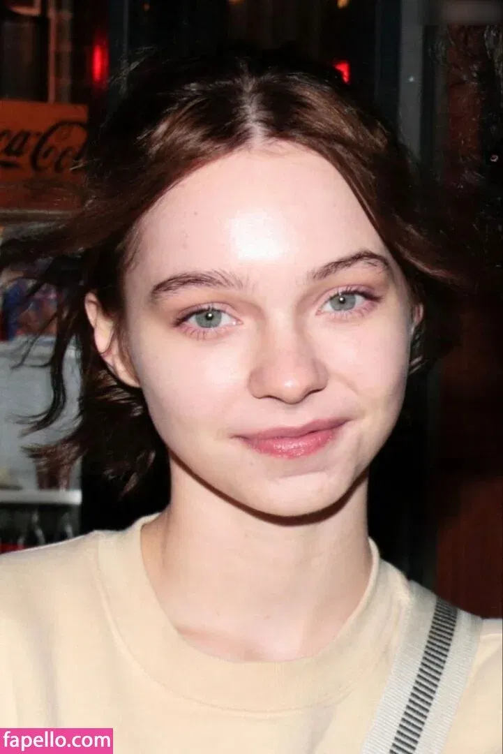 Emma Myers Onlyfans Photo Gallery 