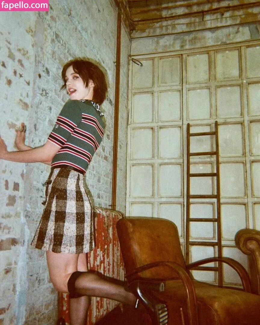 Emma Myers Onlyfans Photo Gallery 