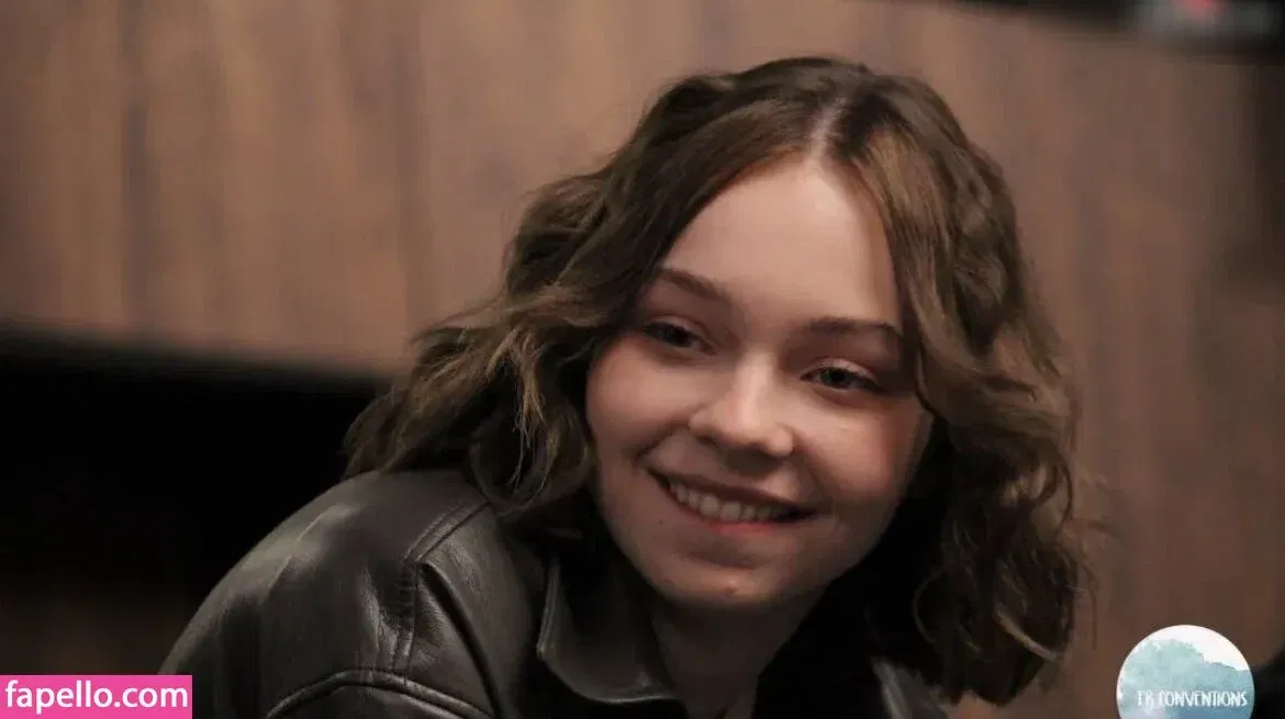 Emma Myers Onlyfans Photo Gallery 