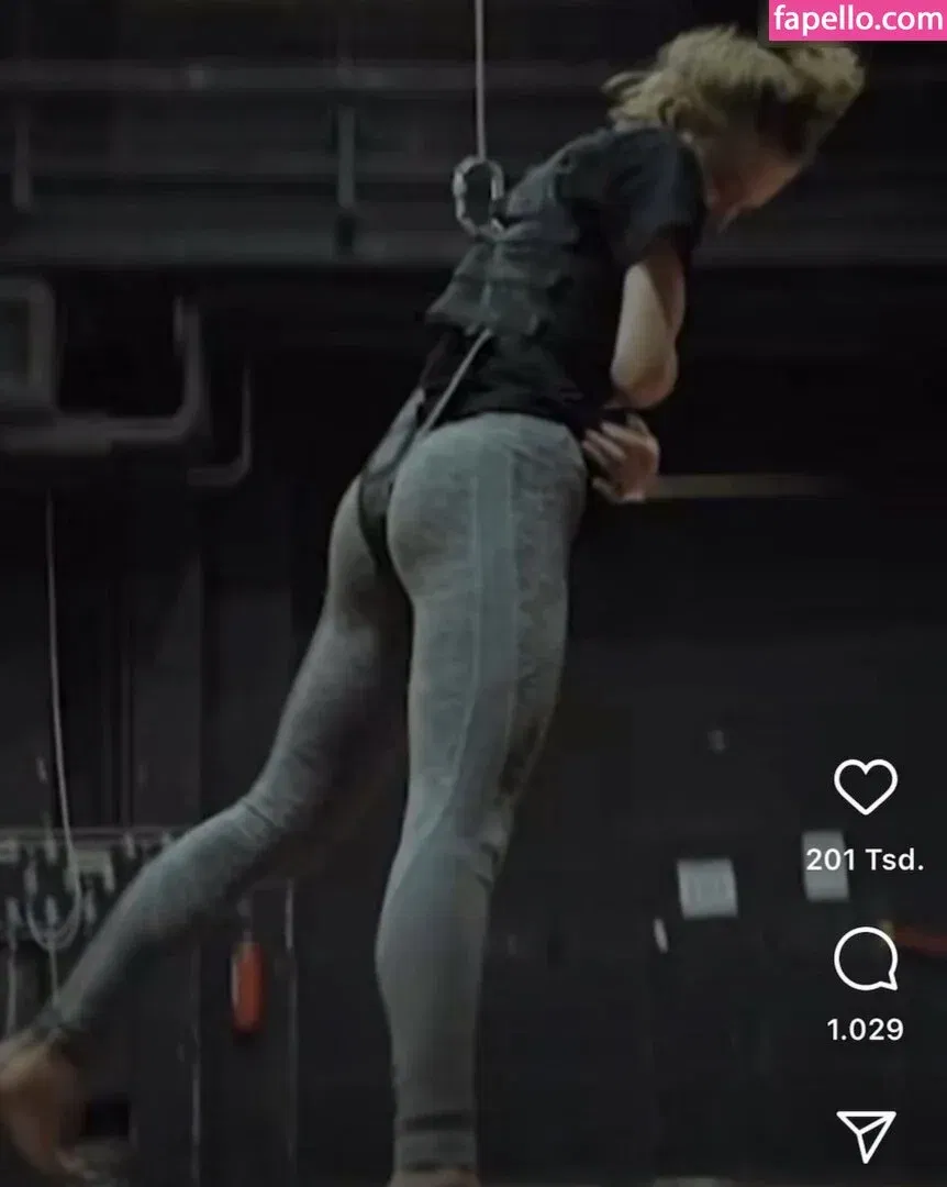 Emma Myers Onlyfans Photo Gallery 