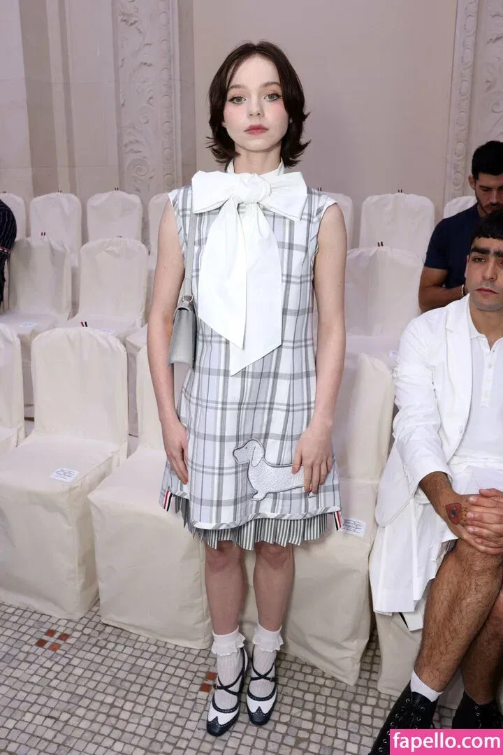 Emma Myers Onlyfans Photo Gallery 