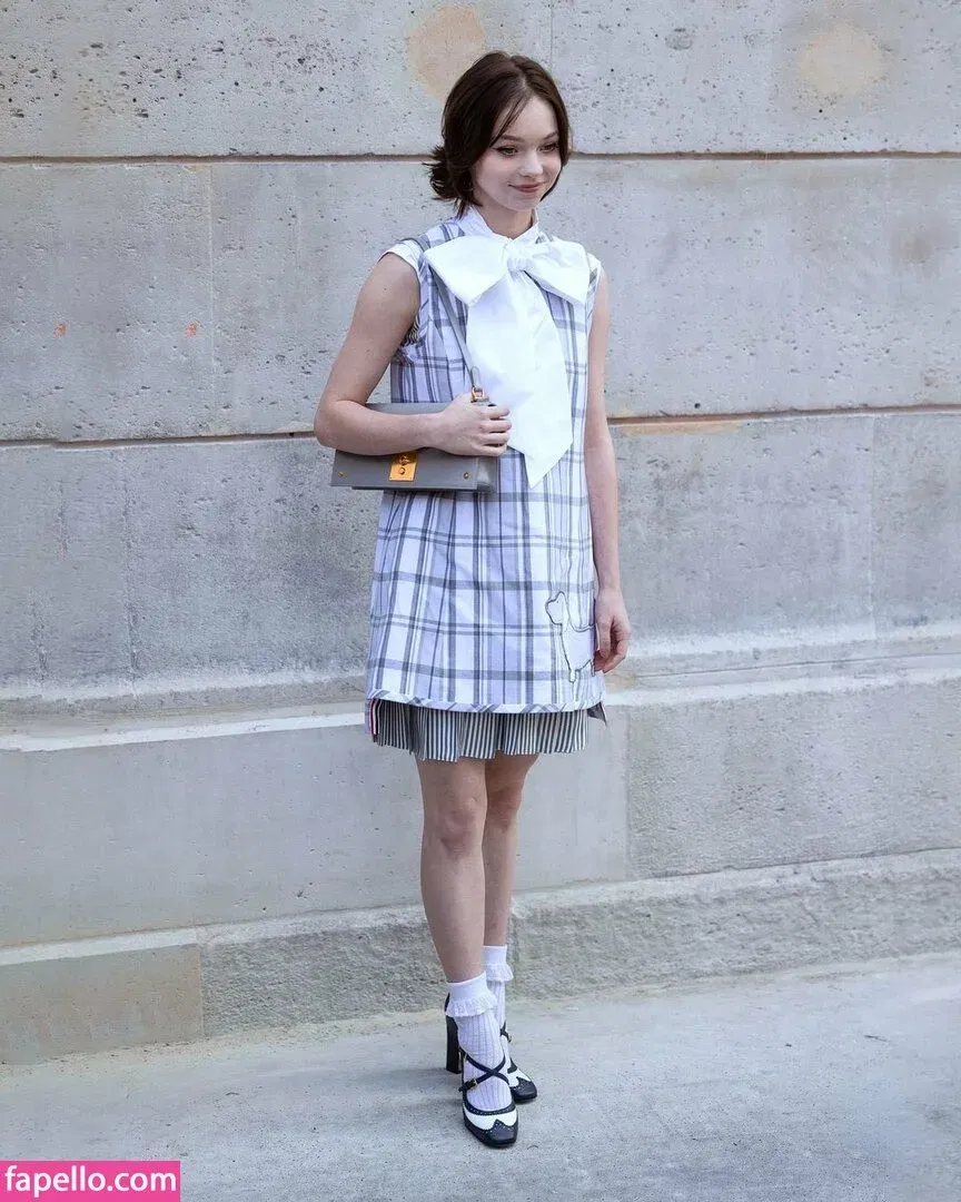 Emma Myers Onlyfans Photo Gallery 