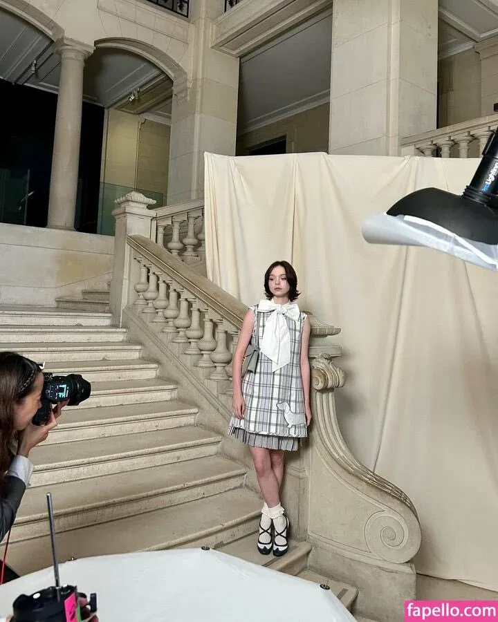 Emma Myers Onlyfans Photo Gallery 