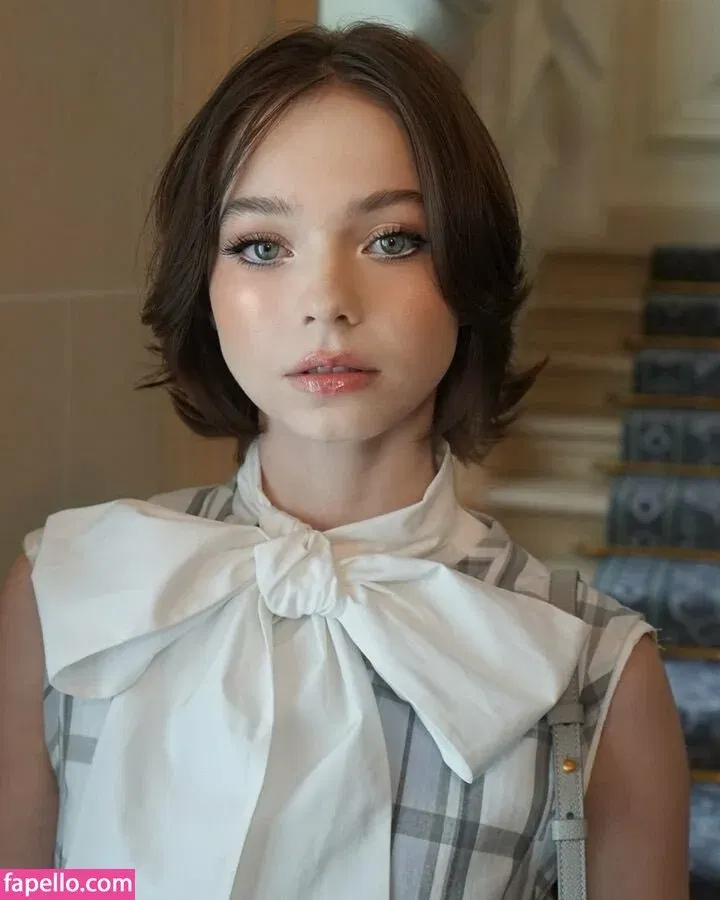 Emma Myers Onlyfans Photo Gallery 