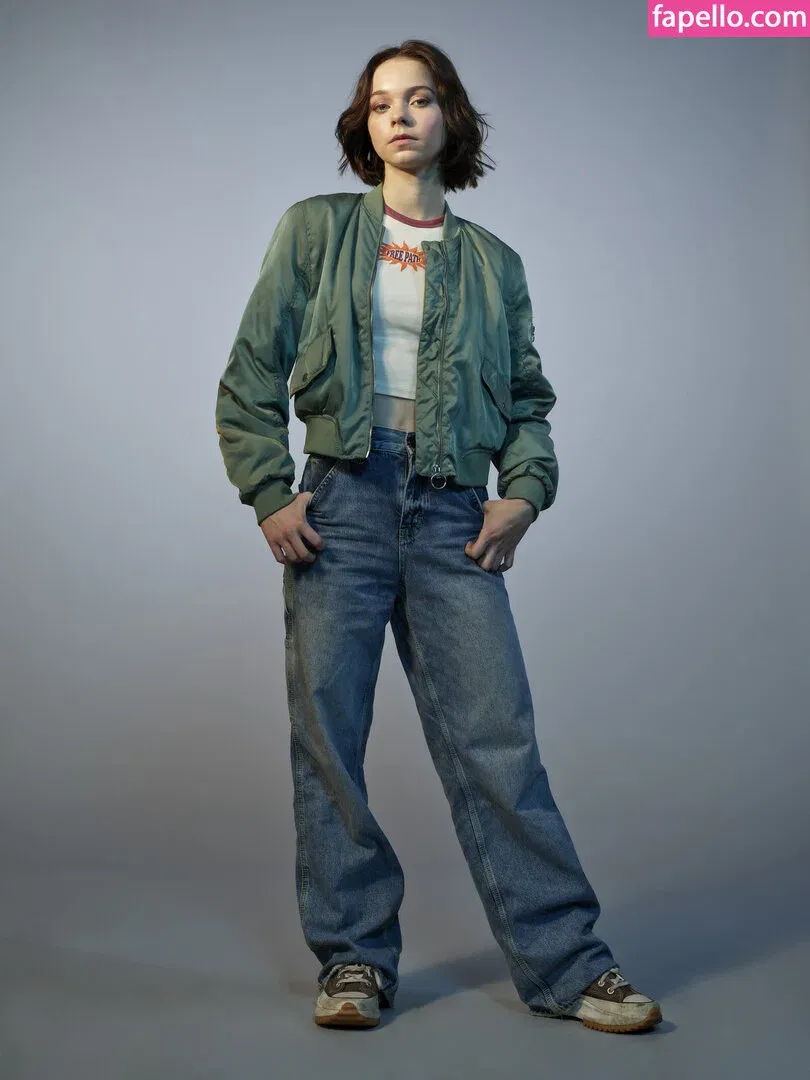 Emma Myers Onlyfans Photo Gallery 