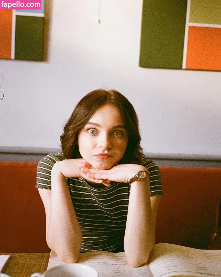 Emma Myers Onlyfans Photo Gallery 