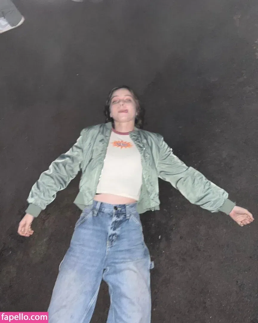 Emma Myers Onlyfans Photo Gallery 