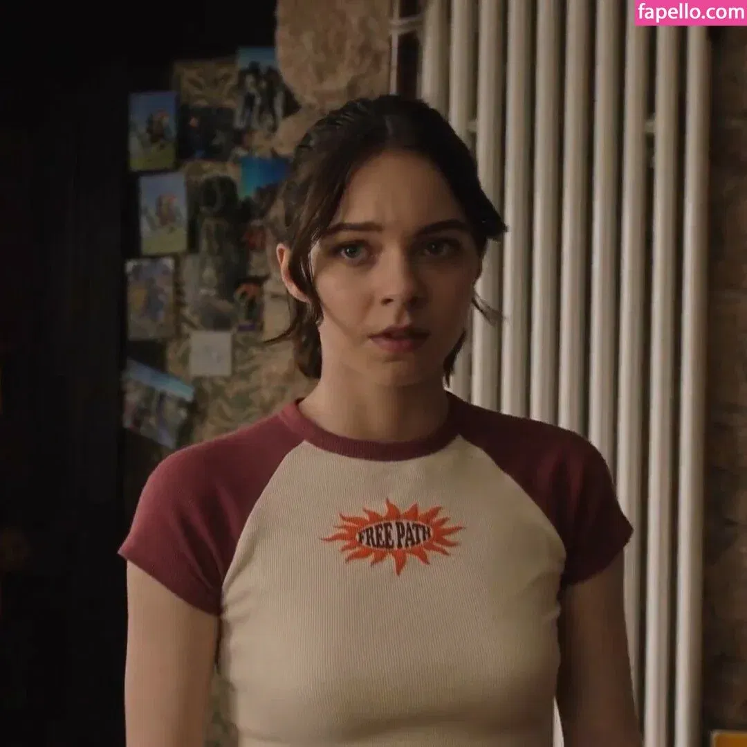 Emma Myers Onlyfans Photo Gallery 