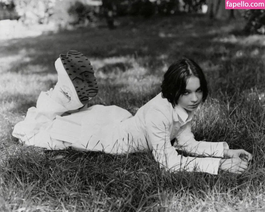 Emma Myers Onlyfans Photo Gallery 