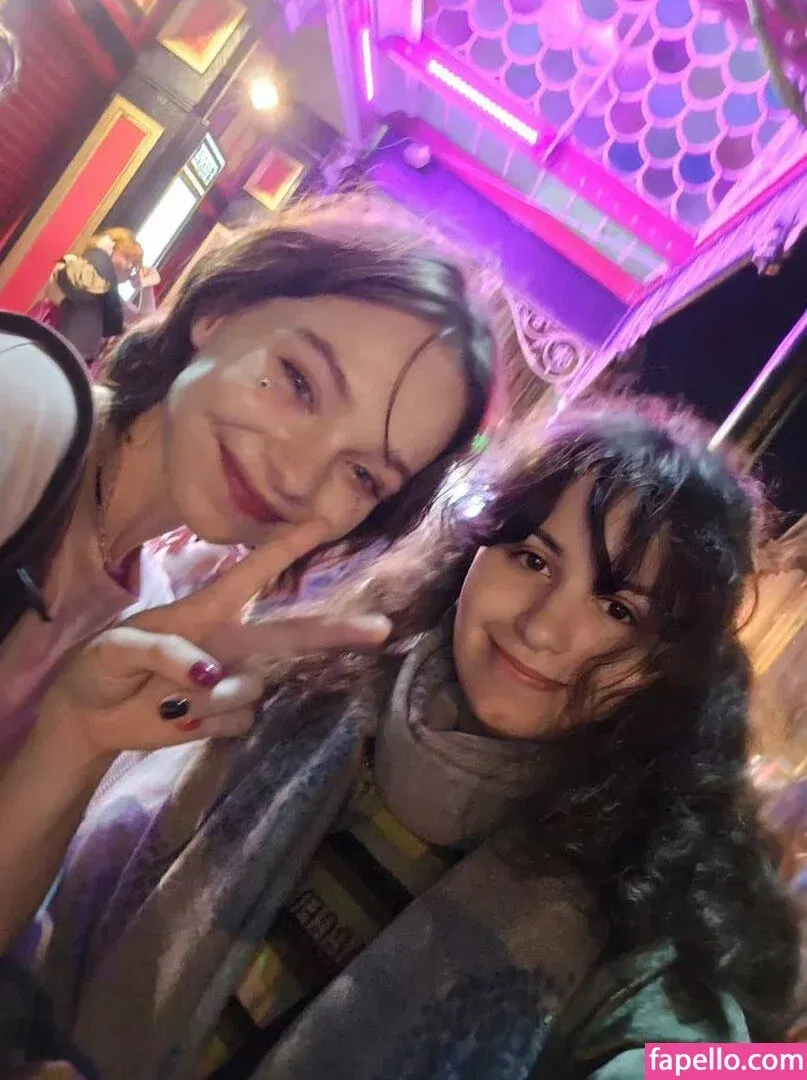 Emma Myers Onlyfans Photo Gallery 