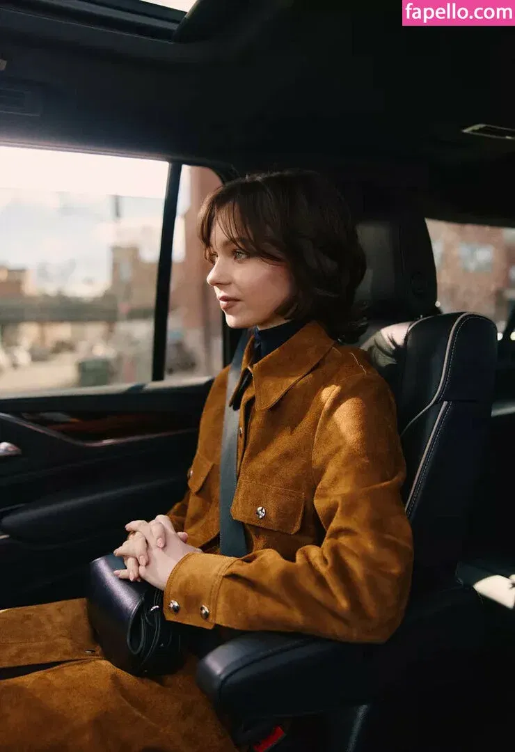 Emma Myers Onlyfans Photo Gallery 