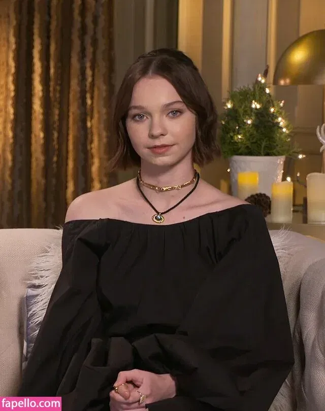 Emma Myers Onlyfans Photo Gallery 