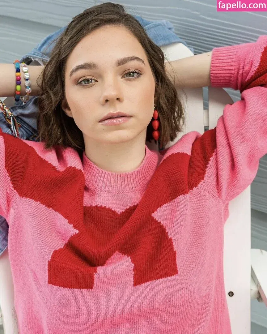 Emma Myers Onlyfans Photo Gallery 