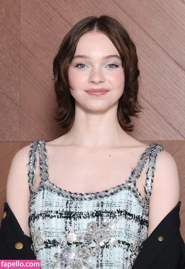 Emma Myers Onlyfans Photo Gallery 