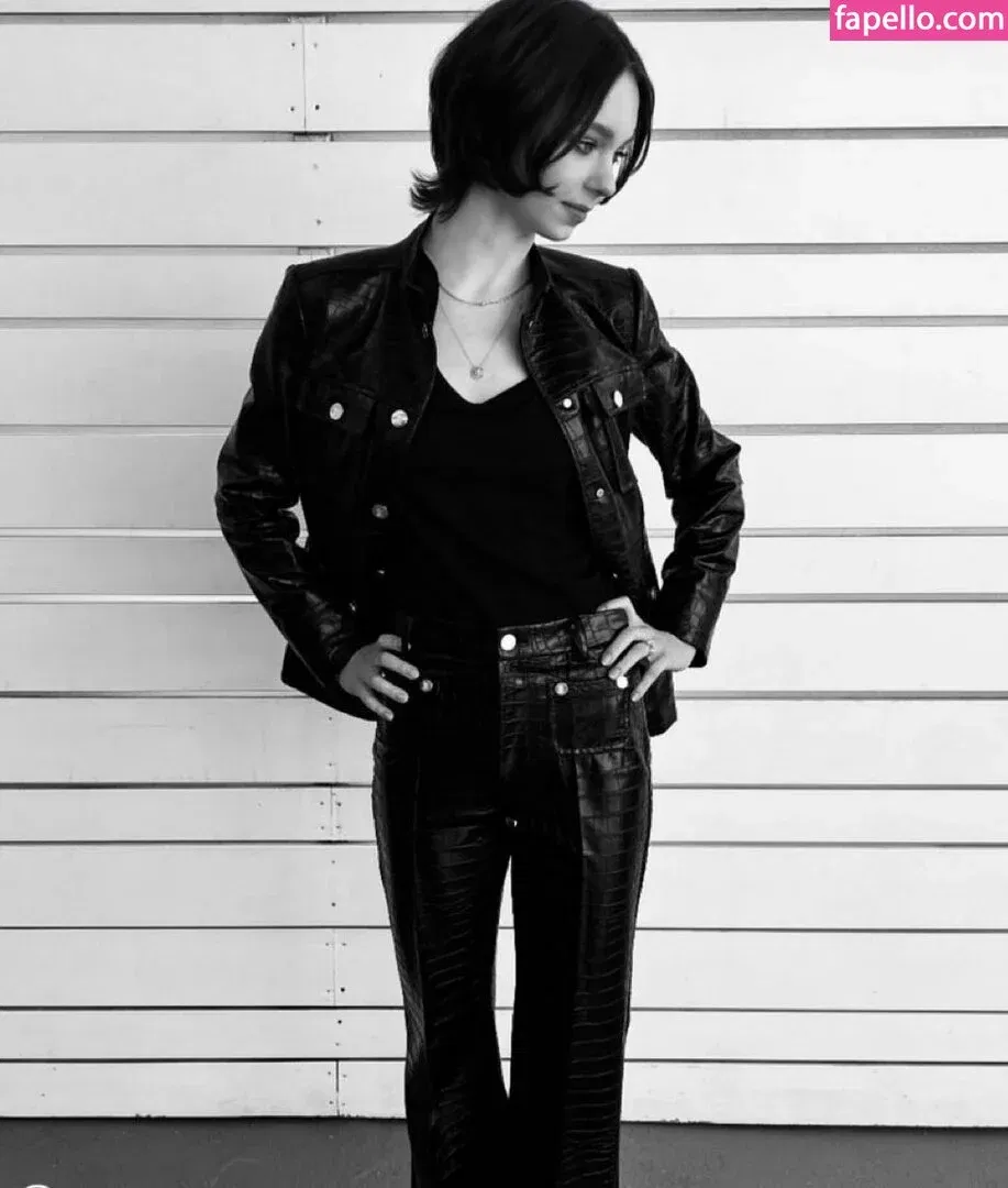 Emma Myers Onlyfans Photo Gallery 