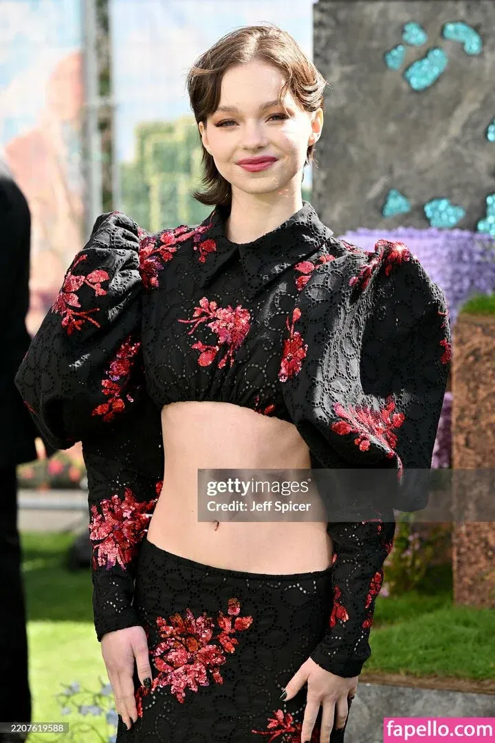 Emma Myers Onlyfans Photo Gallery 