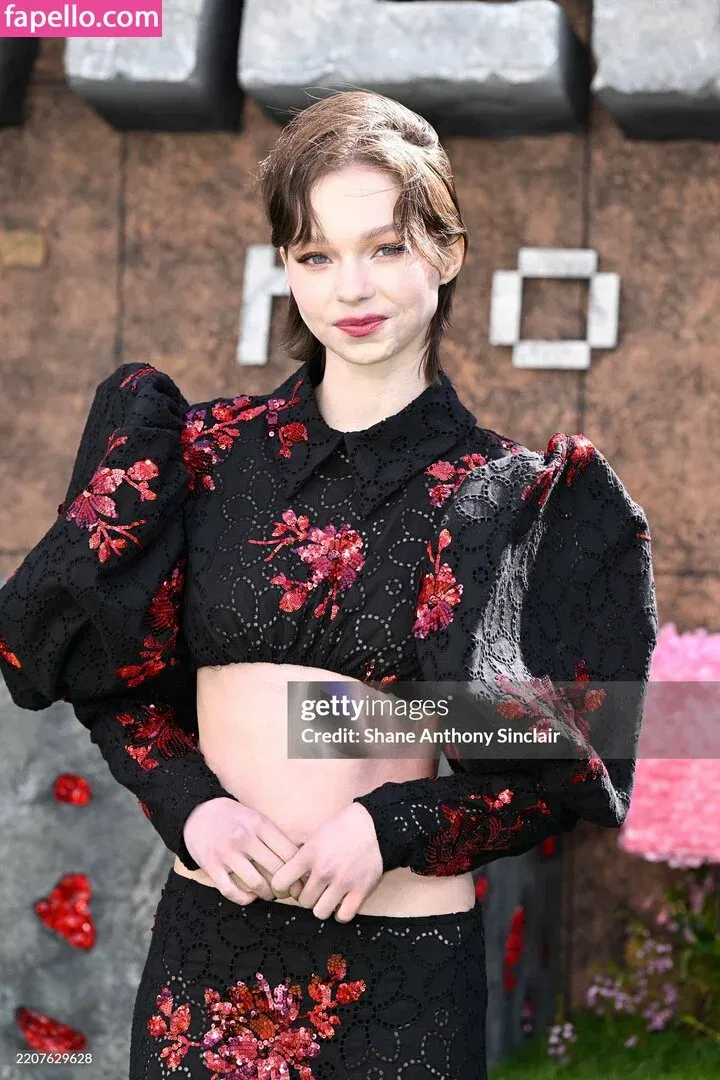 Emma Myers Onlyfans Photo Gallery 