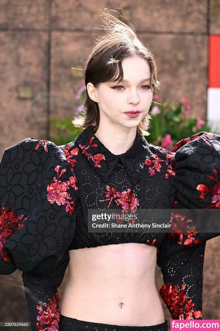 Emma Myers Onlyfans Photo Gallery 