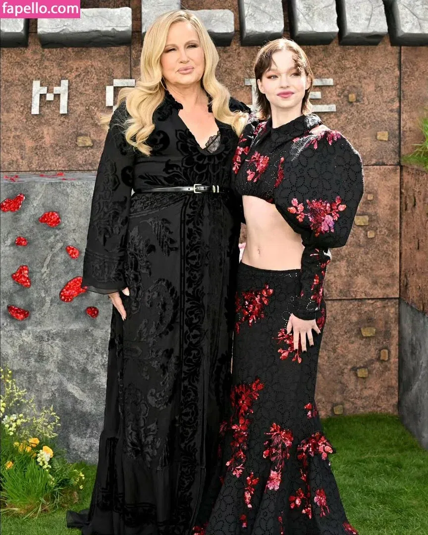 Emma Myers Onlyfans Photo Gallery 