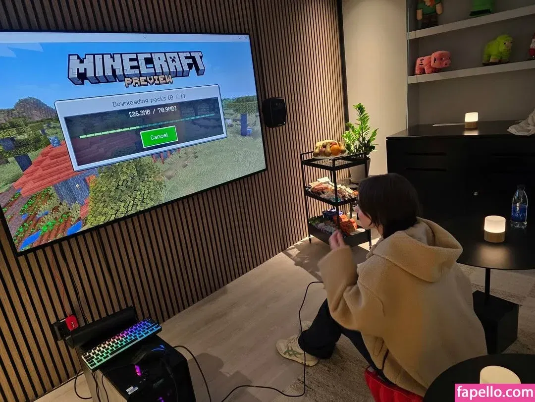 Emma Myers Onlyfans Photo Gallery 