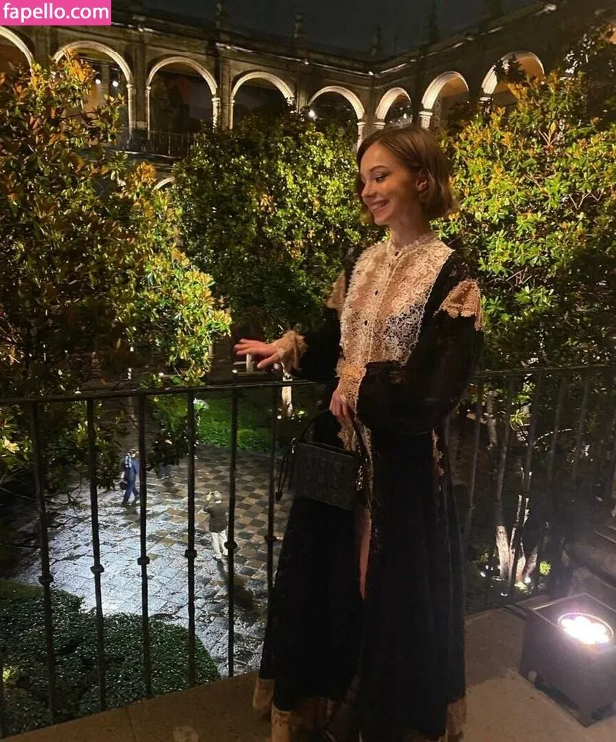 Emma Myers Onlyfans Photo Gallery 