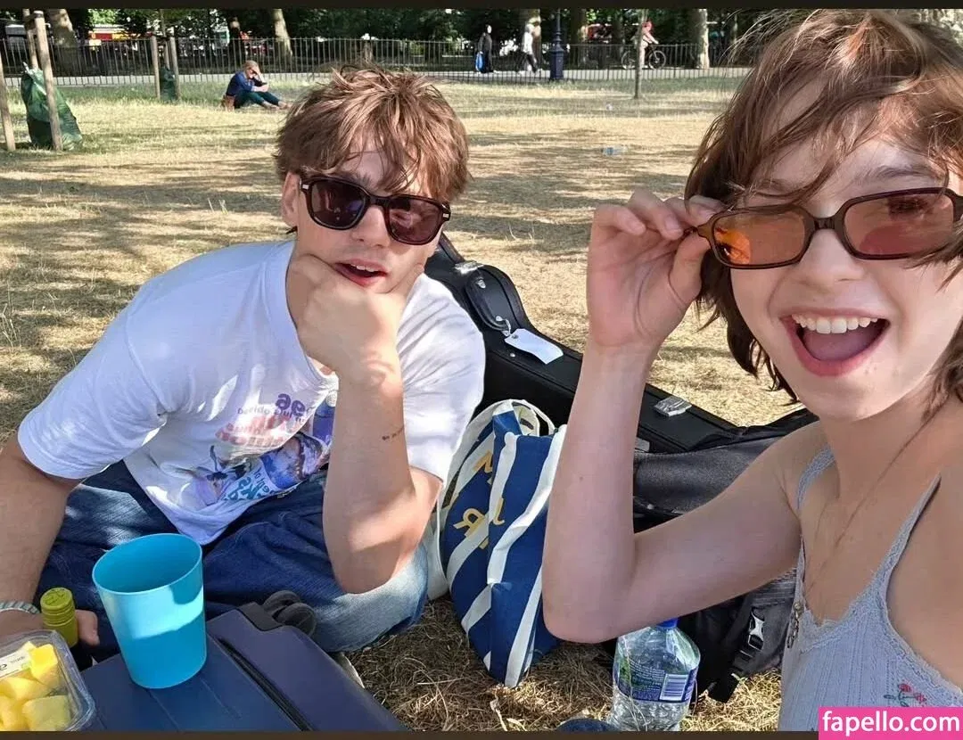 Emma Myers Onlyfans Photo Gallery 