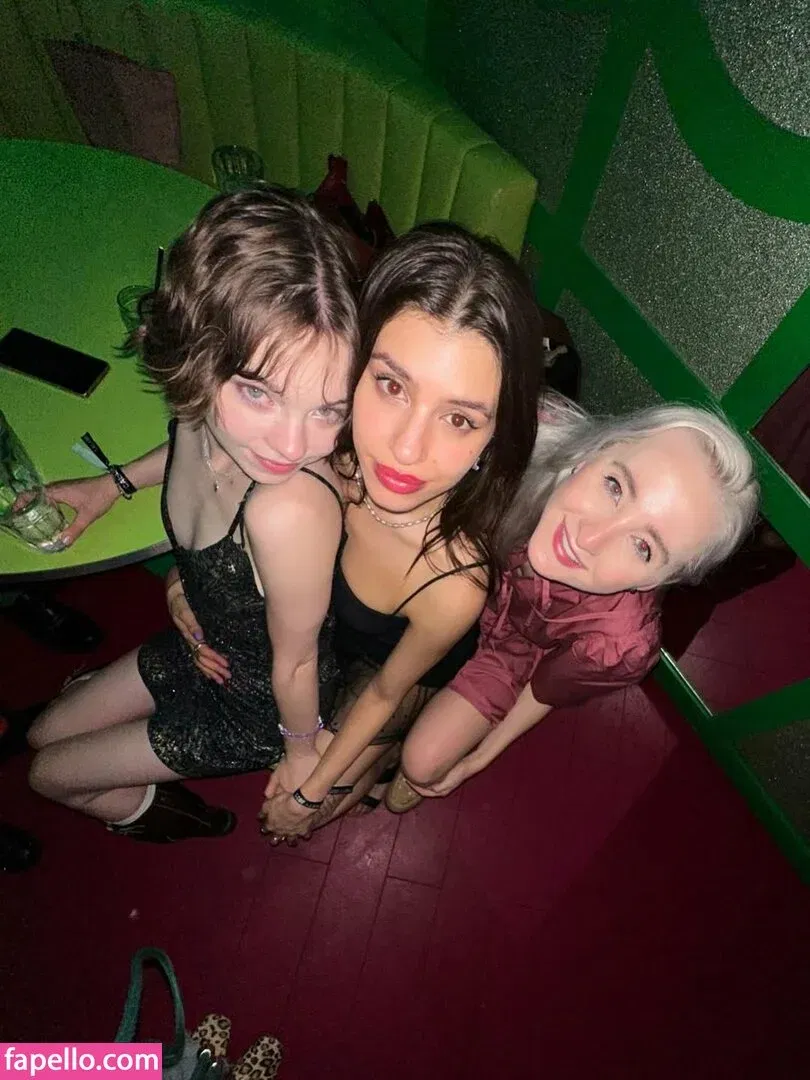 Emma Myers Onlyfans Photo Gallery 