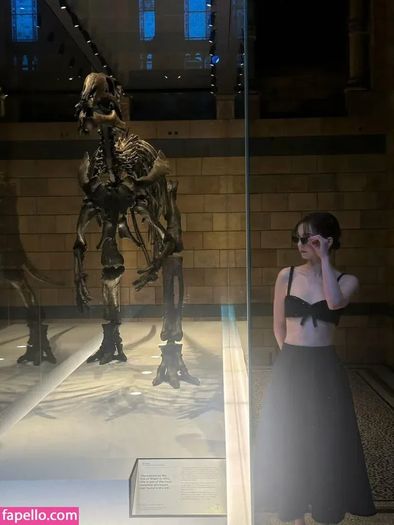 Emma Myers Onlyfans Photo Gallery 