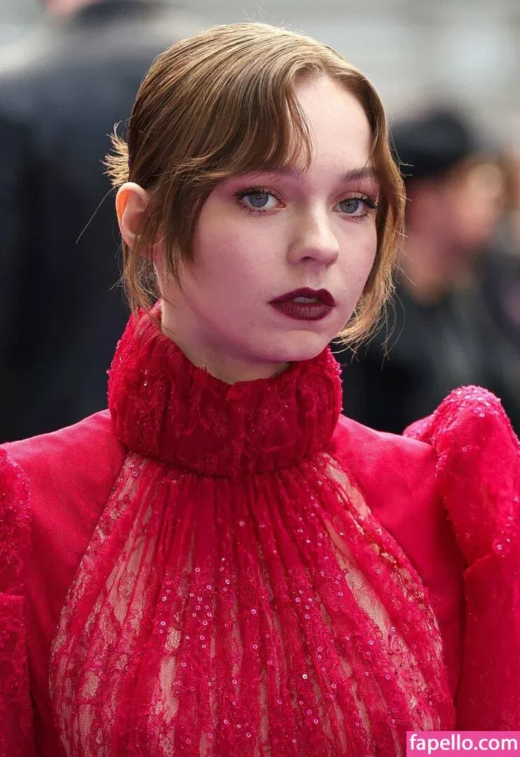 Emma Myers Onlyfans Photo Gallery 