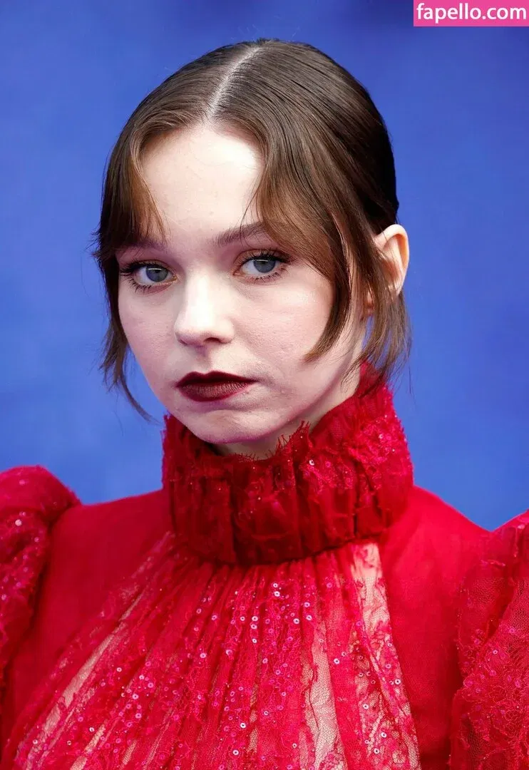 Emma Myers Onlyfans Photo Gallery 