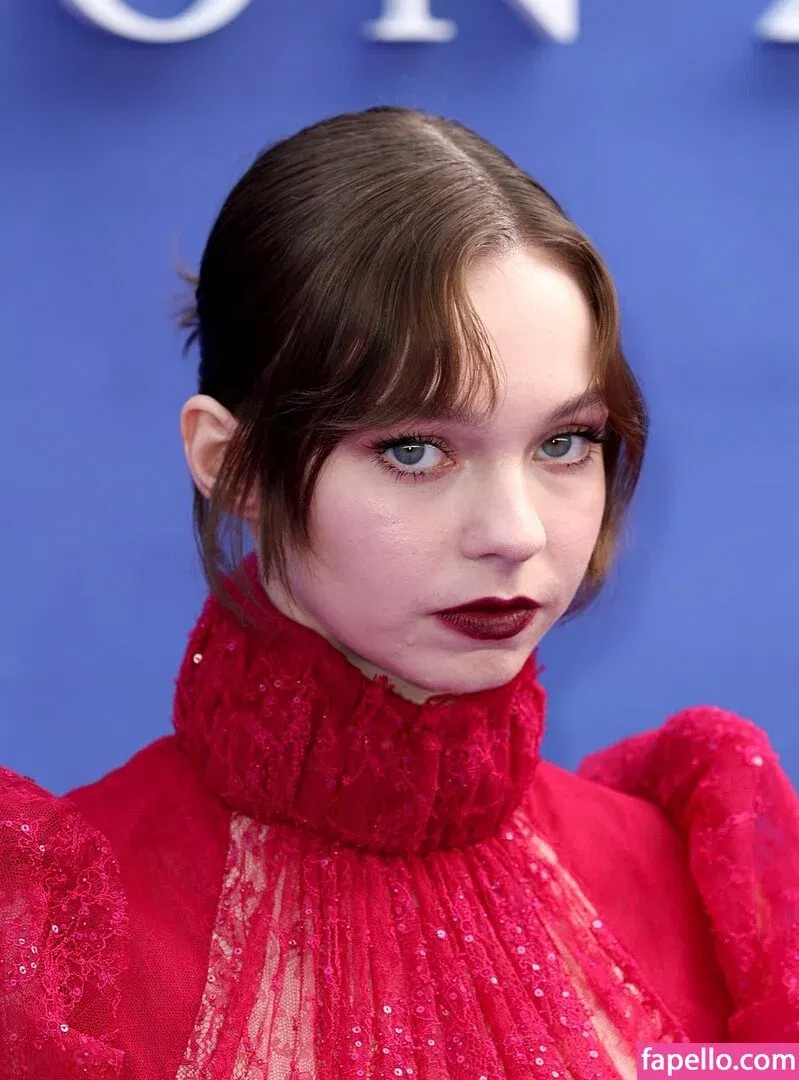 Emma Myers Onlyfans Photo Gallery 