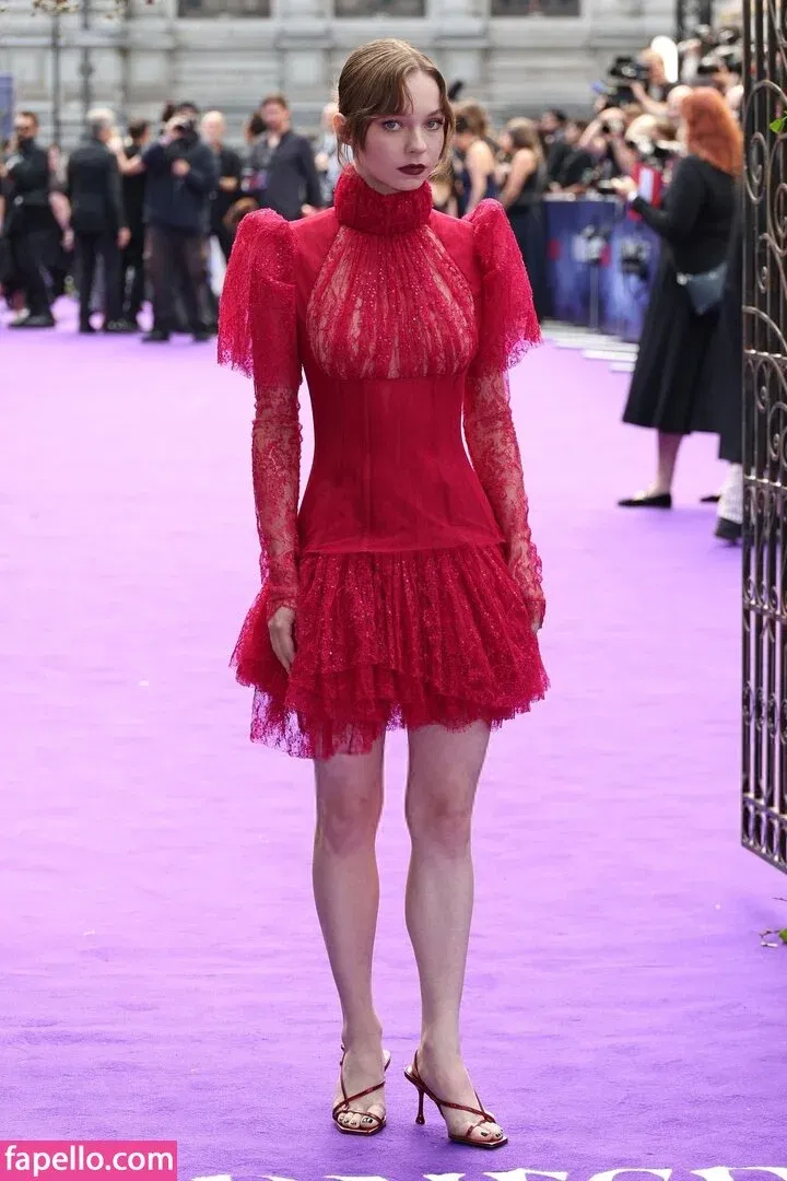 Emma Myers Onlyfans Photo Gallery 