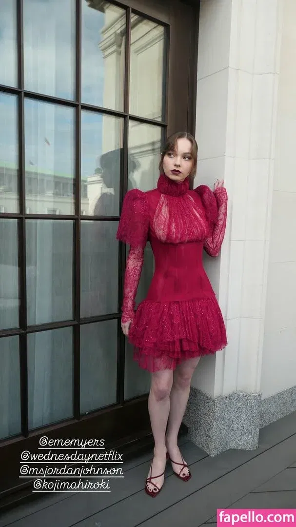 Emma Myers Onlyfans Photo Gallery 