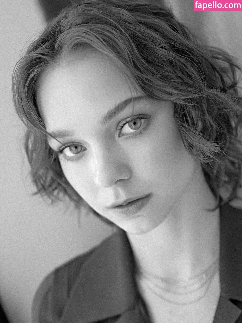 Emma Myers Onlyfans Photo Gallery 