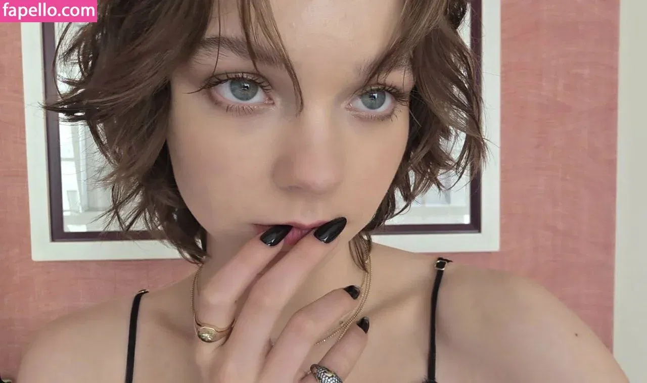 Emma Myers Onlyfans Photo Gallery 