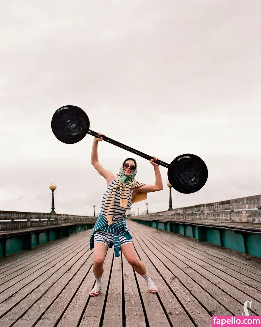 Emma Myers Onlyfans Photo Gallery 