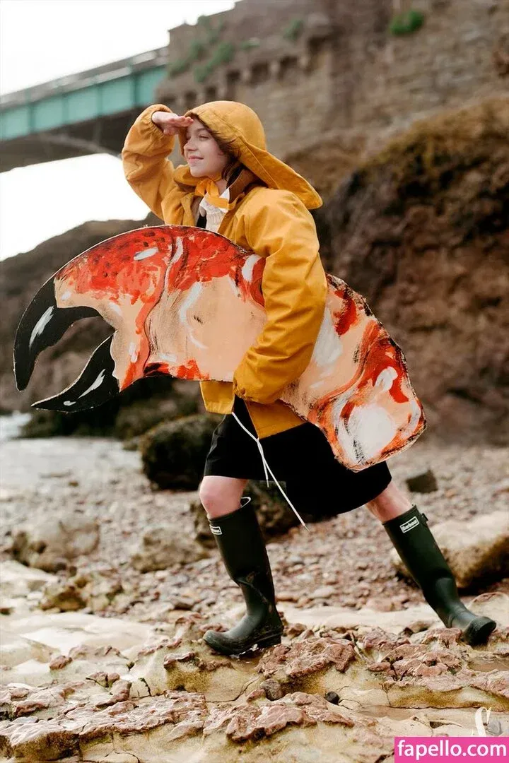 Emma Myers Onlyfans Photo Gallery 