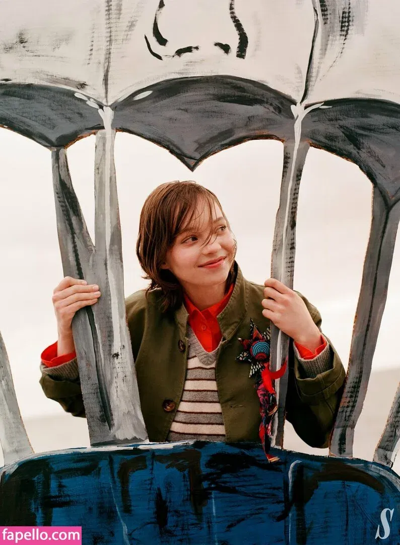 Emma Myers Onlyfans Photo Gallery 