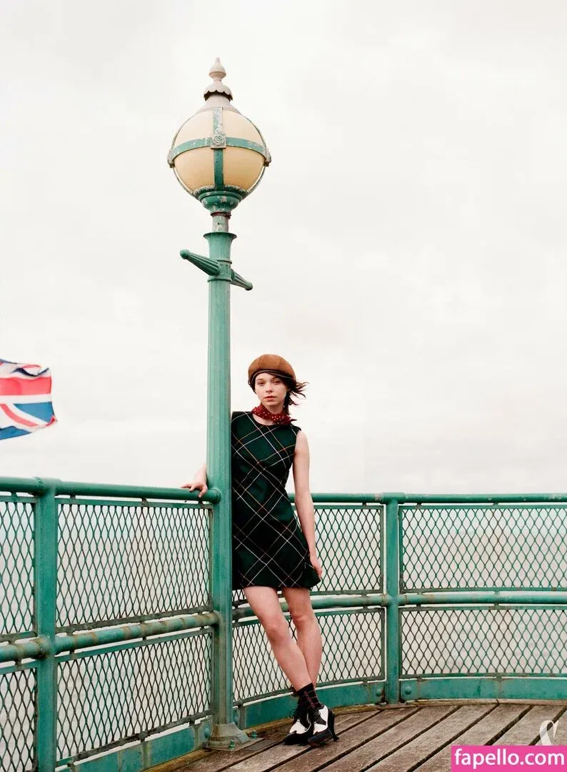 Emma Myers Onlyfans Photo Gallery 