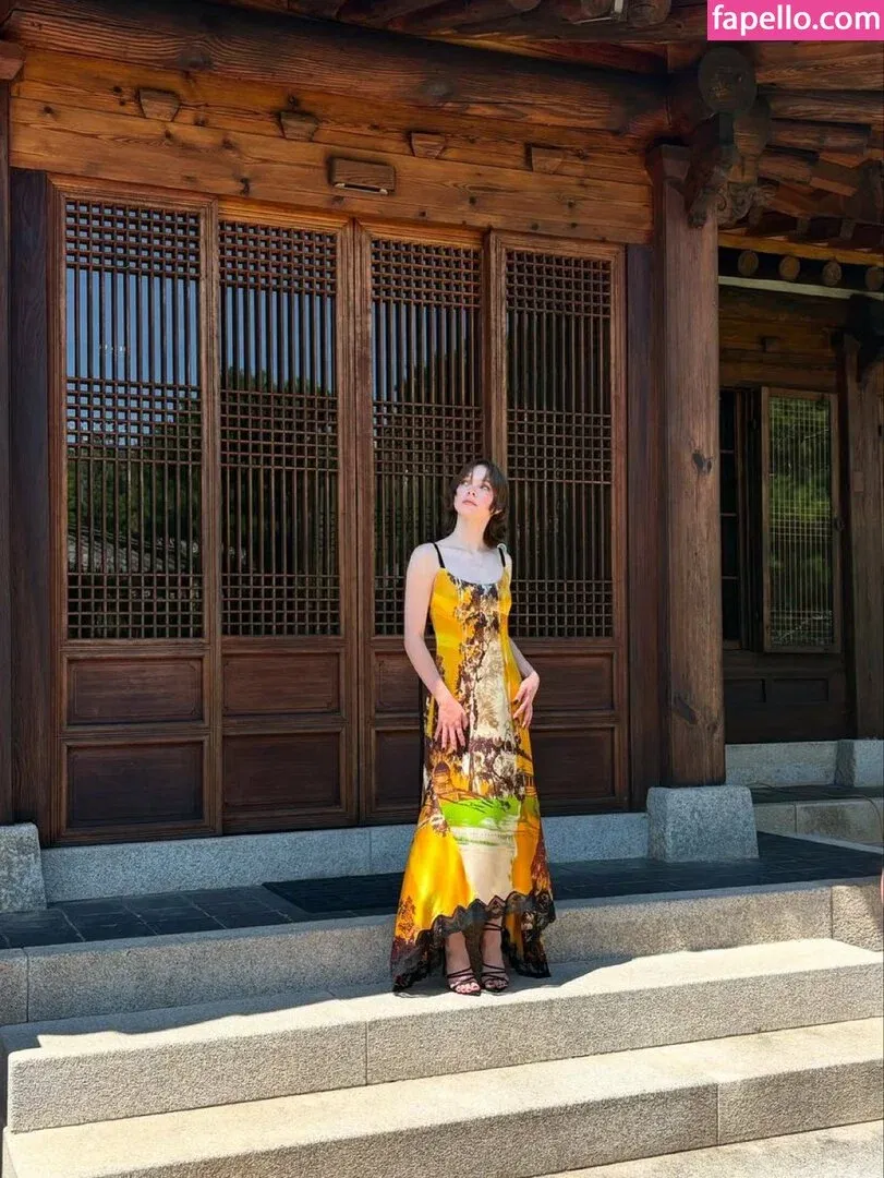 Emma Myers Onlyfans Photo Gallery 