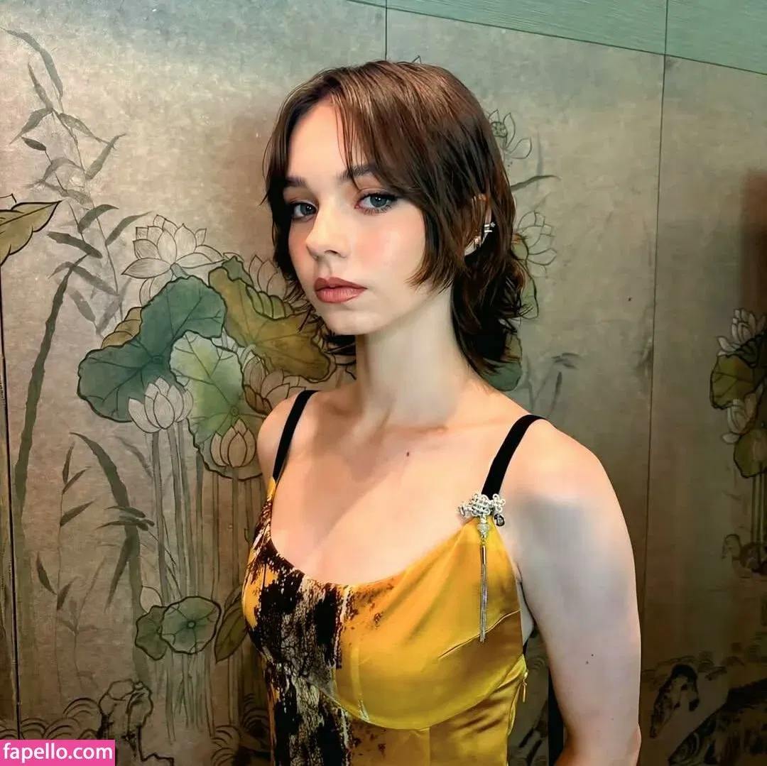 Emma Myers Onlyfans Photo Gallery 