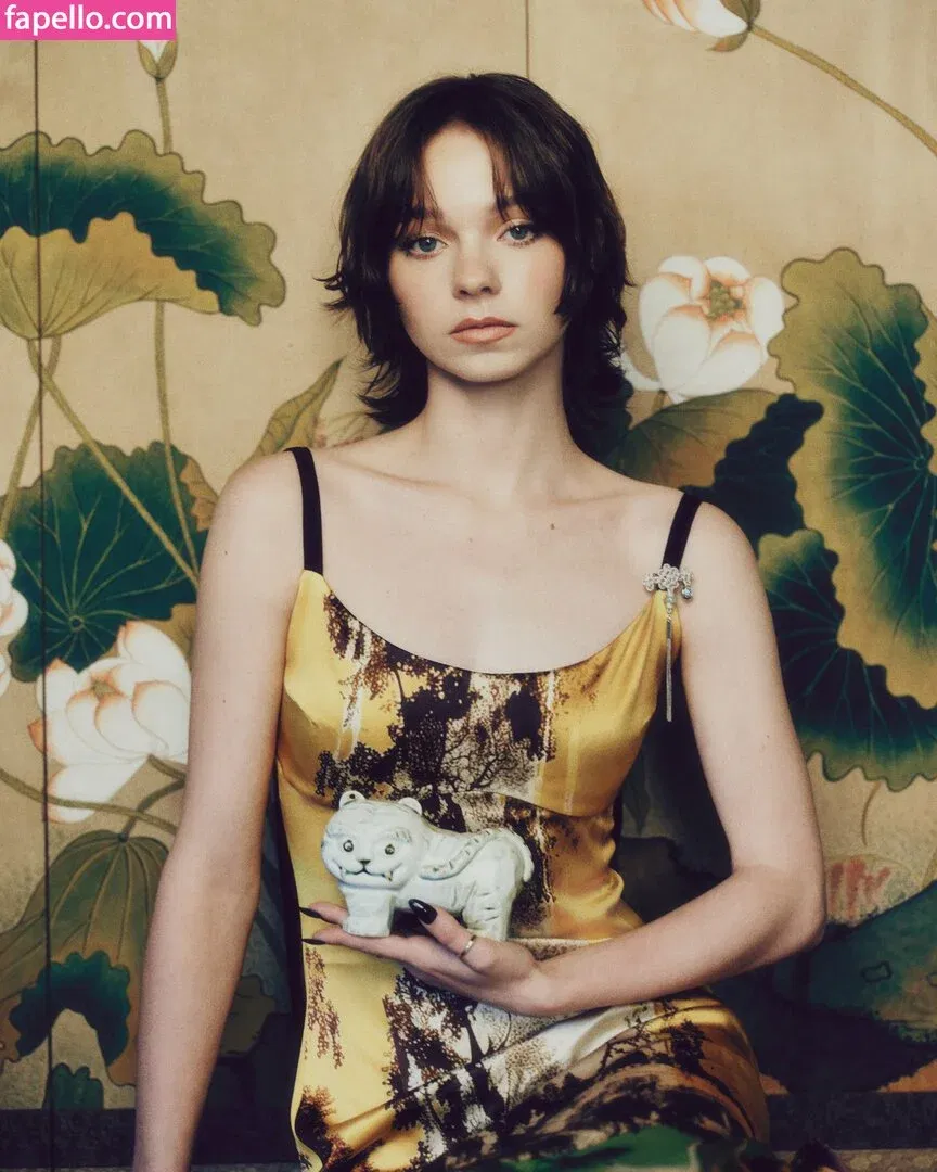 Emma Myers Onlyfans Photo Gallery 