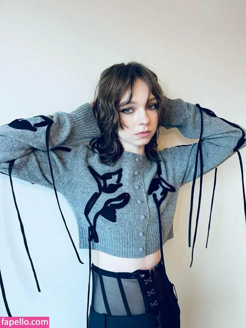 Emma Myers Onlyfans Photo Gallery 