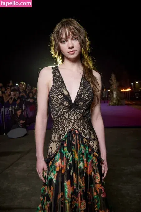 Emma Myers Onlyfans Photo Gallery 