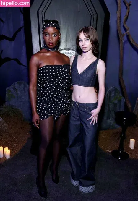 Emma Myers Onlyfans Photo Gallery 