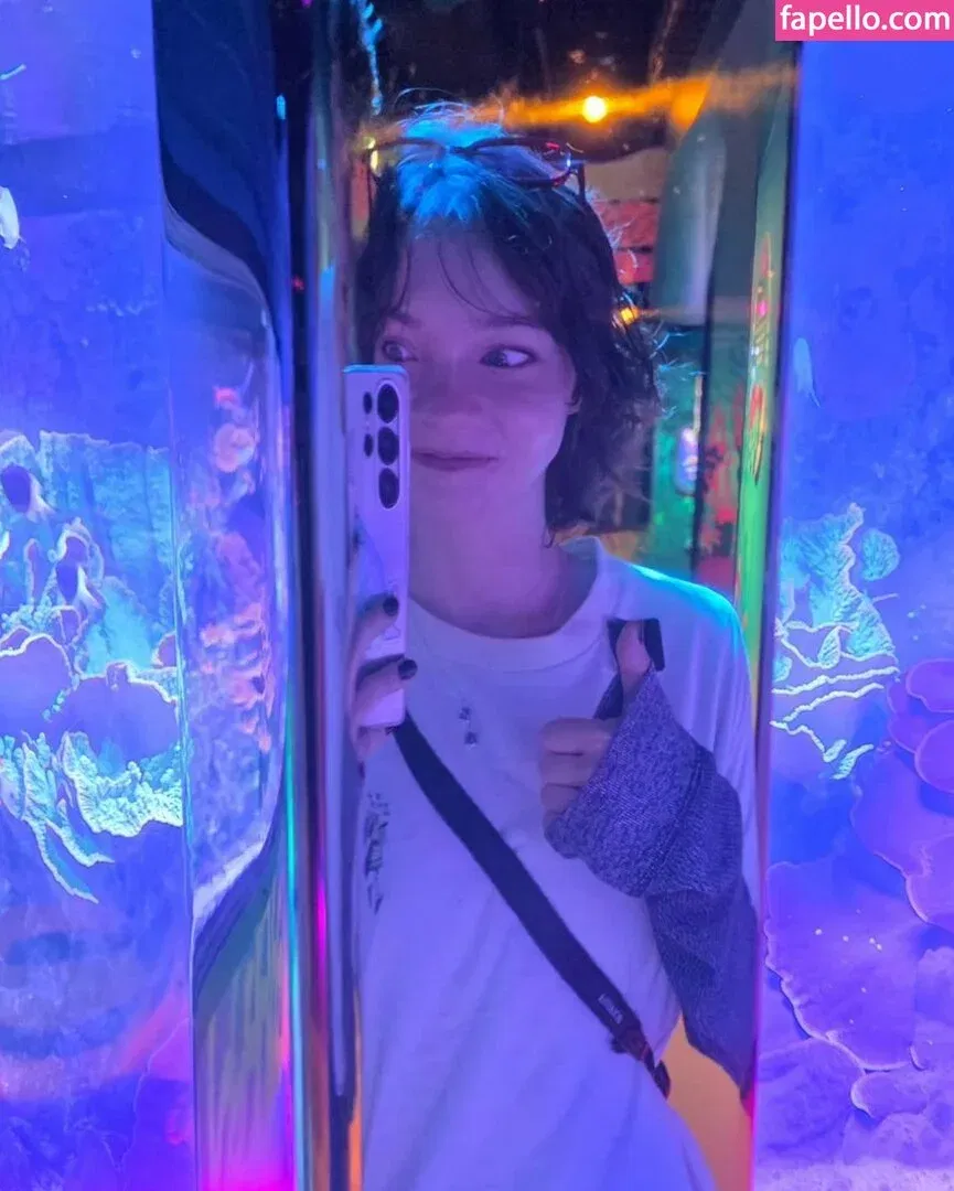 Emma Myers Onlyfans Photo Gallery 