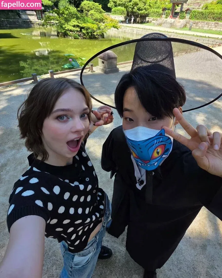 Emma Myers Onlyfans Photo Gallery 