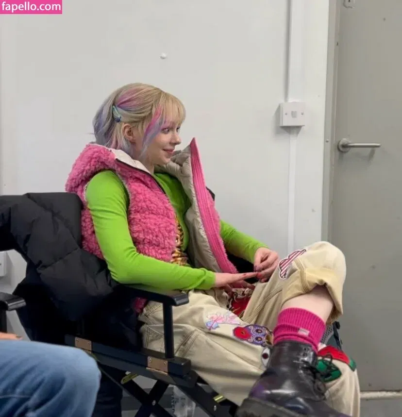 Emma Myers Onlyfans Photo Gallery 