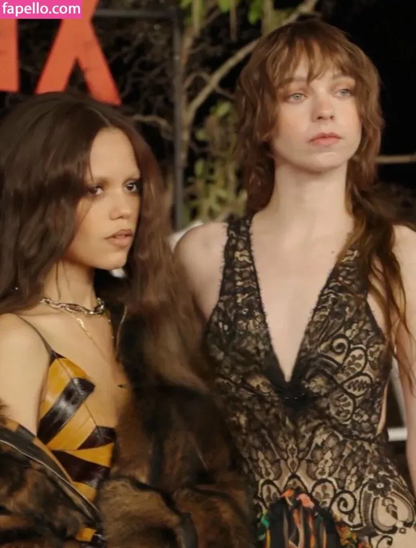 Emma Myers Onlyfans Photo Gallery 